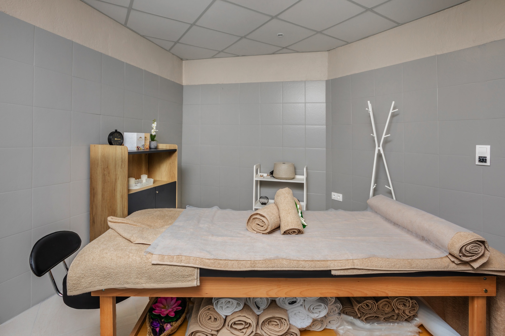 Arya Hotel 7